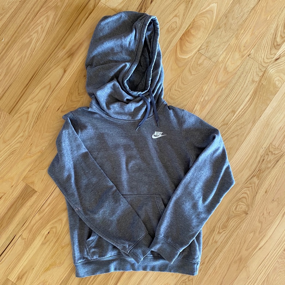 Nike sweatshirt